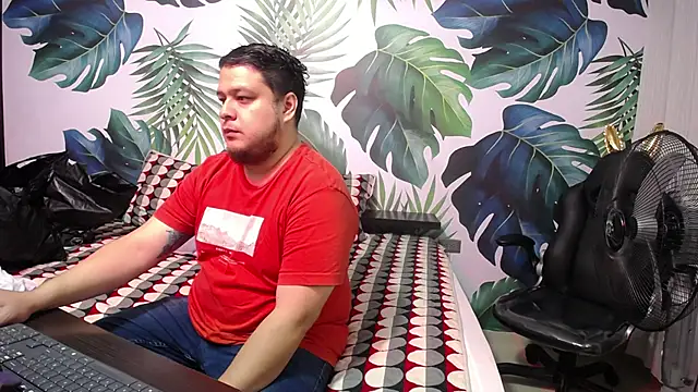 Snapshot of narendra_dayaramm chatting on 03-13-25, 11:30 narendra dayaramm online show from 03-13-25, 11:30