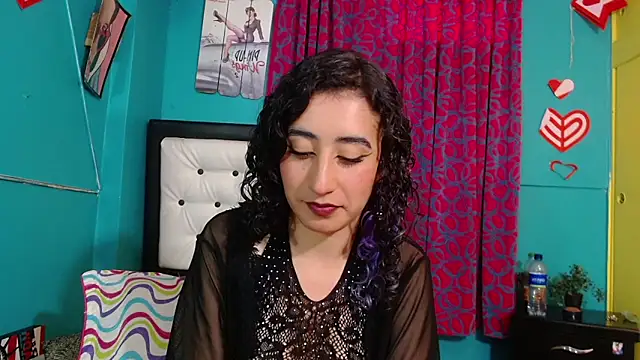 valerie mase online show from 09-26-25, 06:56