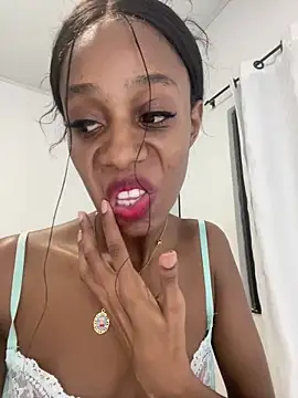 Imaraa  online show from 02-25-25, 12:36