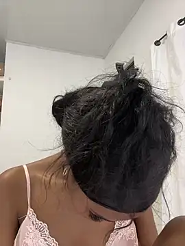 Imaraa  online show from 02-26-25, 09:05