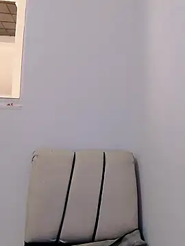 Brendabluee online show from 01-01-25, 08:37