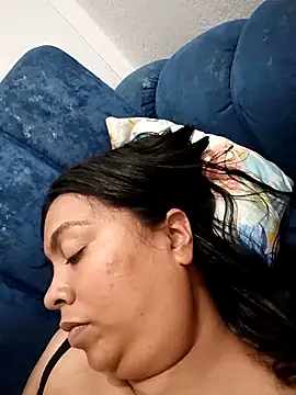 Brendabluee online show from 02-25-26, 01:26