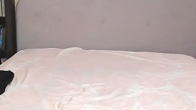 Snapshot of Sassy_Jam chatting on 01-18-25, 09:45 Sassy Jam online show from 01-18-25, 09:45