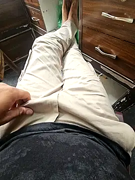 pyasevickybabu563 online show from 10-08-25, 05:38