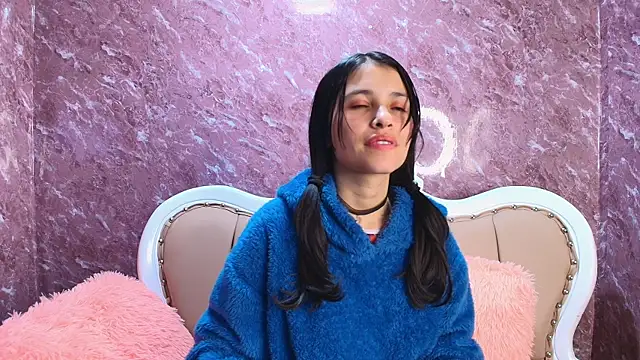 Snapshot of arissha_lee chatting on 03-21-25, 07:11 arissha lee online show from 03-21-25, 07:11