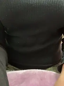 Snapshot of masoom_ely chatting on 02-16-26, 02:24 masoom ely online show from 02-16-26, 02:24