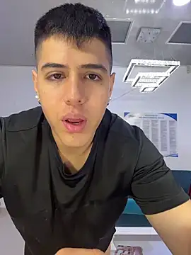 Angel Khouri online show from 03-03-26, 03:45