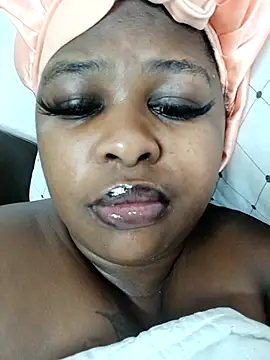 SexyLadyBoosxx online show from 10-02-25, 03:24