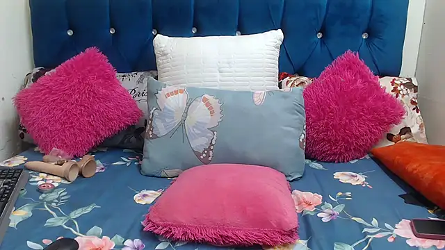 SexyLadyBoosxx online show from 02-23-26, 01:30