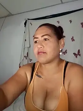 Snapshot of Abigail_BigTits chatting on 01-24-25, 12:31 Abigail BigTits online show from 01-24-25, 12:31