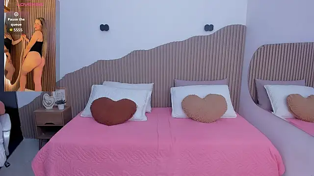 Annie kurt  online show from 11-27-25, 05:48