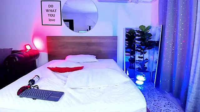 Snapshot of Brian-Ausslos chatting on 03-03-25, 07:43 Brian-Ausslos online show from 03-03-25, 07:43