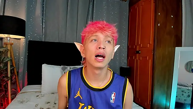 Snapshot of Brian-Ausslos chatting on 03-14-25, 08:21 Brian-Ausslos online show from 03-14-25, 08:21