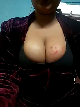 Hayna G online show from 02-12-25, 01:48