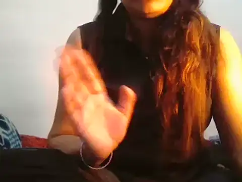 Snapshot of Hot-shanvi chatting on 01-24-25, 08:23 Hot-shanvi online show from 01-24-25, 08:23