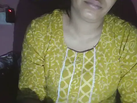 Hot-shanvi online show from 10-27-25, 12:26