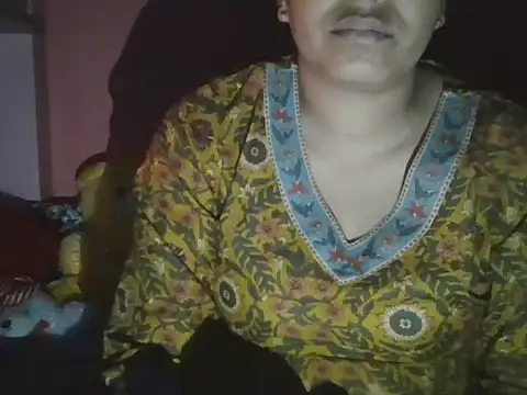 Hot-shanvi online show from 03-10-26, 05:07