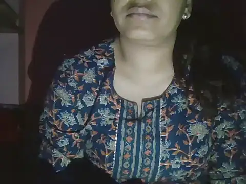 Hot-shanvi online show from 03-11-26, 10:16