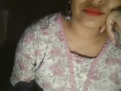 Hot-shanvi online show from 04-19-26, 05:34