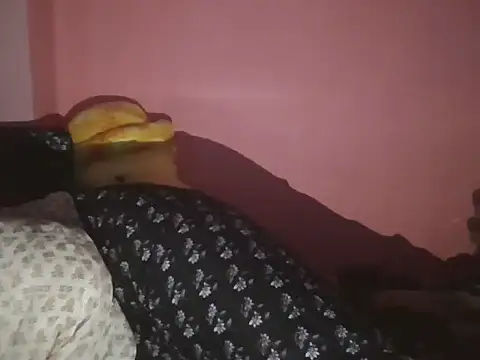 Hot-shanvi online show from 05-19-26, 01:56