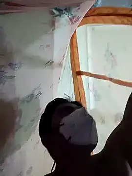 Whitehouse01 online show from 03-17-25, 05:27