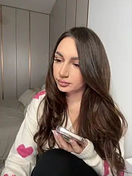 claraxjoyy online show from 11-21-25, 05:28