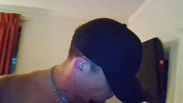 Snapshot of nickatnite1227 chatting on 06-16-26, 09:34 nickatnite1227 online show from 06-16-26, 09:34