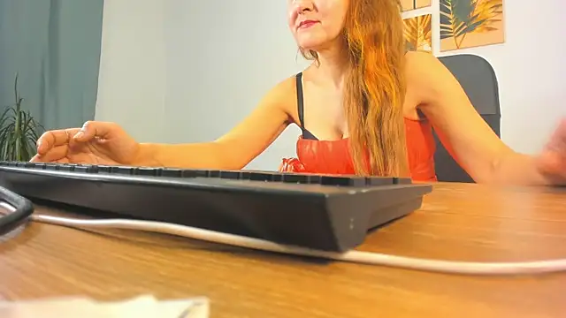 DenisHarmon online show from 01-09-25, 06:17