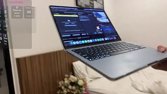 BabyMelie online show from 06-06-26, 03:06