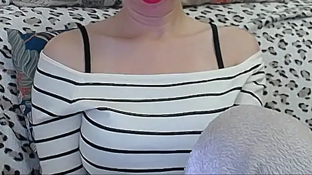 SquirtyEleanor online show from 10-06-25, 07:28