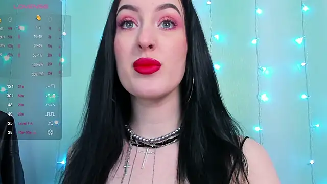 Snapshot of Miss_Alice__ chatting on 01-06-25, 06:31 Miss Alice   online show from 01-06-25, 06:31