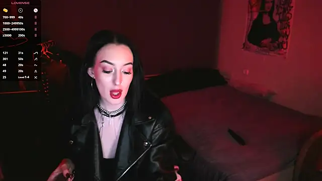 Snapshot of Miss_Alice__ chatting on 02-01-25, 01:44 Miss Alice   online show from 02-01-25, 01:44