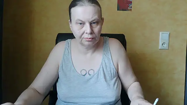 Sweet Phoenix online show from 09-10-25, 08:36