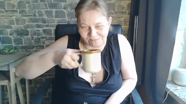 Sweet Phoenix online show from 02-02-26, 12:37