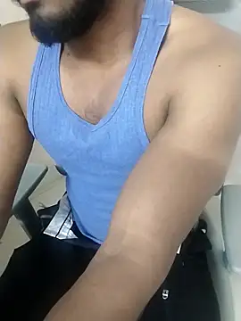 Snapshot of hot_boy_dic chatting on 01-19-26, 04:00 hot boy dic online show from 01-19-26, 04:00