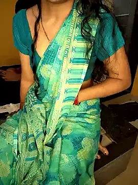 lovelygirl4567 online show from 09-19-25, 03:02