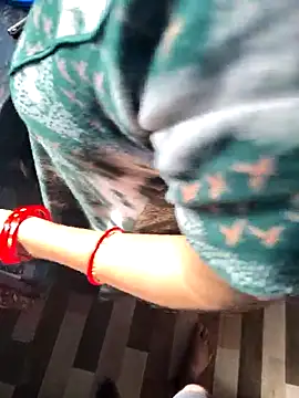 lovelygirl4567 online show from 09-25-25, 03:43