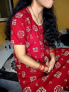 lovelygirl4567 online show from 10-05-25, 03:32