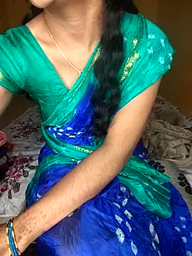 lovelygirl4567 online show from 10-21-25, 06:19