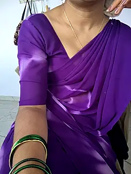 lovelygirl4567 online show from 12-22-25, 05:48