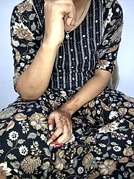 Snapshot of lovelygirl4567 chatting on 05-31-26, 06:09 lovelygirl4567 online show from 05-31-26, 06:09