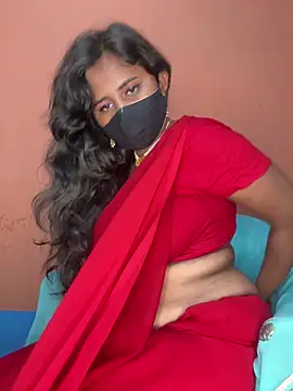 Snapshot of Lovely-Shivani chatting on 03-07-25, 04:33 Lovely-Shivani online show from 03-07-25, 04:33