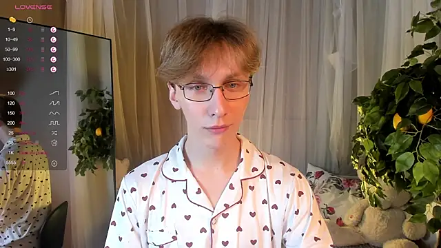 Adrian Di online show from 01-30-25, 03:40