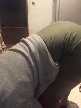 Snapshot of MKbesxxx chatting on 10-30-25, 08:31 MKbesxxx online show from 10-30-25, 08:31