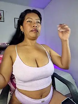 Snapshot of PaulaOrtiz_1 chatting on 05-15-26, 12:45 PaulaOrtiz 1 online show from 05-15-26, 12:45