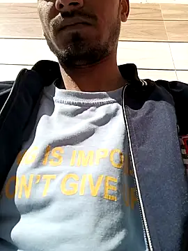 Tarun 0026 online show from 02-08-25, 05:40