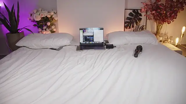 Snapshot of SexyGames chatting on 05-02-26, 10:59 SexyGames online show from 05-02-26, 10:59