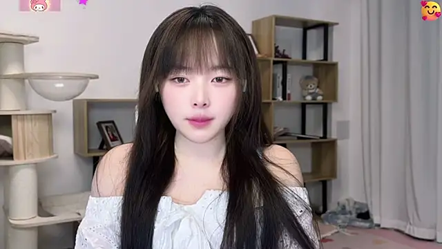 Chenjing0 online show from 06-04-26, 12:22