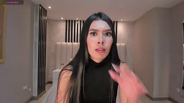 NiaSalvatore online show from 02-26-25, 11:26