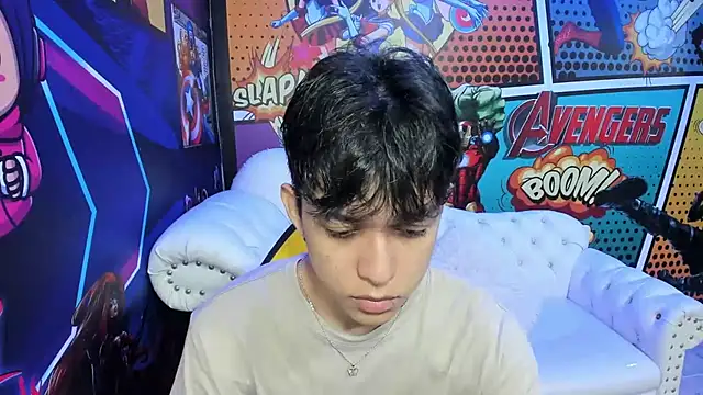 Snapshot of jisuscat chatting on 03-06-25, 06:48 jisuscat online show from 03-06-25, 06:48